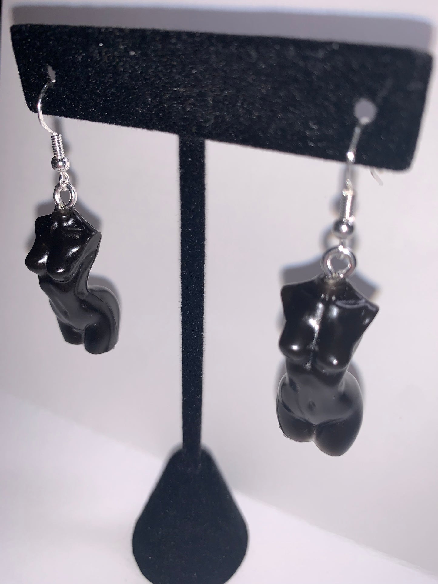 Mini Woman Body Earrings - Black